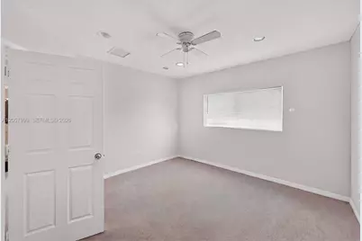 630 NW 10th Ter #4, Fort Lauderdale, FL 33311 - Photo 19