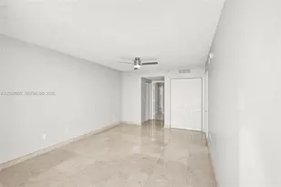 665 NE 25th St, Miami, FL 33137 - Photo 13