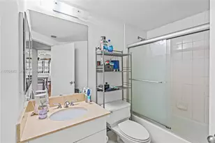 701 Brickell Key Blvd, Miami, FL 33131 - Photo 37