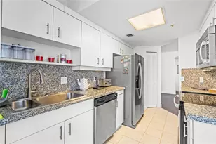 701 Brickell Key Blvd, Miami, FL 33131 - Photo 13