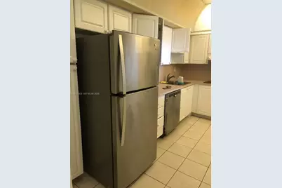19380 Collins Ave #1018, Sunny Isles Beach, FL 33160 - Photo 3