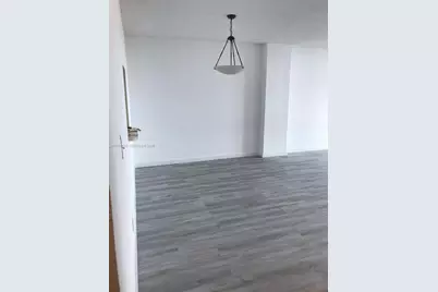 19380 Collins Ave #1018, Sunny Isles Beach, FL 33160 - Photo 5
