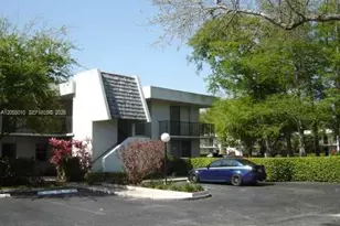 4000 N Cypress Dr, Pompano Beach, FL 33069 - Photo 1