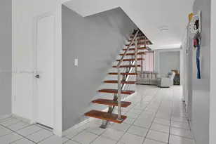 9177 Fontainebleau Blvd, Miami, FL 33172 - Photo 17