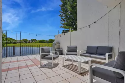 9177 Fontainebleau Blvd #3, Miami, FL 33172 - Photo 35