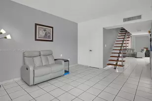 9177 Fontainebleau Blvd, Miami, FL 33172 - Photo 3