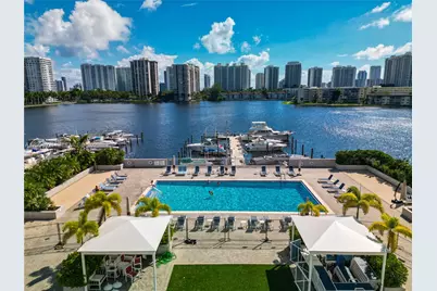 18011 Biscayne Blvd #902, Aventura, FL 33160 - Photo 25