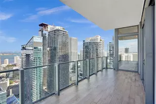 88 SW 7th St, Miami, FL 33130 - Photo 3