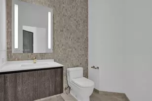 88 SW 7th St, Miami, FL 33130 - Photo 27