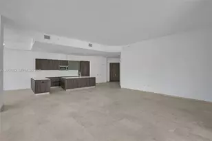 88 SW 7th St, Miami, FL 33130 - Photo 5