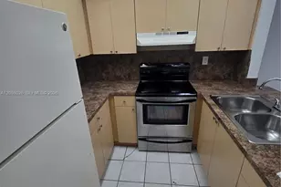 14835 SW 80th St, Miami, FL 33193 - Photo 13