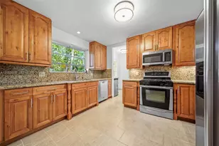 5842 Alton Rd, Miami Beach, FL 33140 - Photo 5