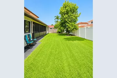 15832 Stonetower St, Davie, FL 33331 - Photo 33