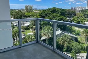 13800 Highland Dr, North Miami Beach, FL 33181 - Photo 13
