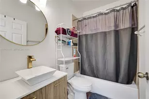 1315 N Santa Catalina Cir, North Lauderdale, FL 33068 - Photo 33