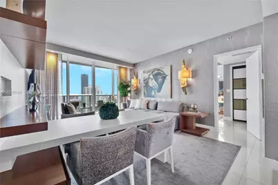 475 Brickell Ave #5013, Miami, FL 33131 - Photo 7