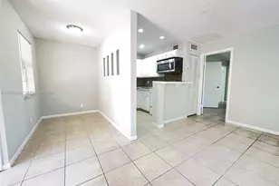 95 NE 41st St, Oakland Park, FL 33334 - Photo 1