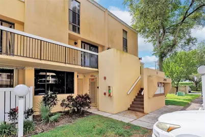 2930 SW 87th Ter #1814, Davie, FL 33328 - Photo 3