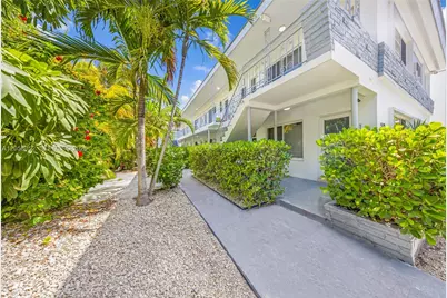 535 73rd St #1-8, Miami Beach, FL 33141 - Photo 5