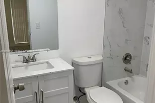7911 NW 75th Ave, Tamarac, FL 33321 - Photo 9
