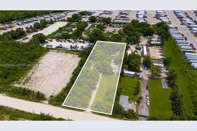 12055 NW 157th St, Hialeah, FL 33018 - Photo 3