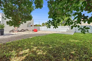 1909 NW 62nd St, Miami, FL 33147 - Photo 23