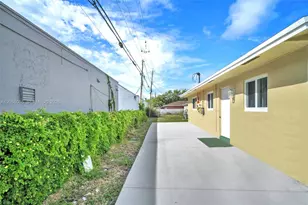 357 Phippen Waiters Rd, Dania Beach, FL 33004 - Photo 13