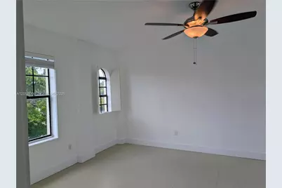 934 Michigan Ave #309, Miami Beach, FL 33139 - Photo 9