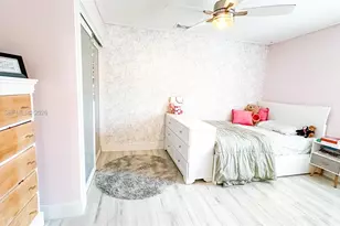 18795 NW 24th Ct, Pembroke Pines, FL 33029 - Photo 15