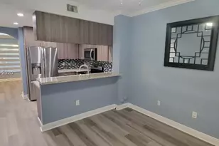 8545 NW 140th St, Miami Lakes, FL 33016 - Photo 3