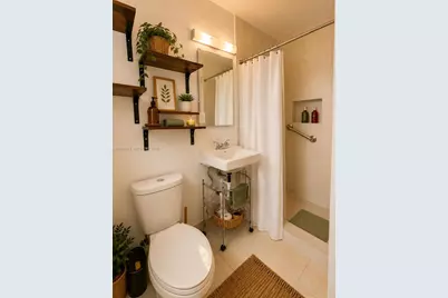 13540 NW 17th Ave #, Opa-Locka, FL 33054 - Photo 21