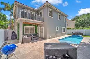 7565 NW 19th Dr, Pembroke Pines, FL 33024 - Photo 43