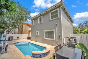 7565 NW 19th Dr, Pembroke Pines, FL 33024 - Photo 45