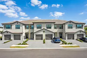 14275 Pine Lodge Ln, Other City - In The State Of Florida, FL 33913 - Photo 7