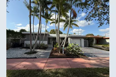 1116 Biarritz Dr, Miami Beach, FL 33141 - Photo 25