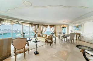 1000 S Pointe Dr, Miami Beach, FL 33139 - Photo 5