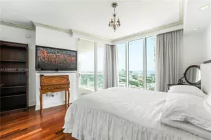 1000 S Pointe Dr, Miami Beach, FL 33139 - Photo 31