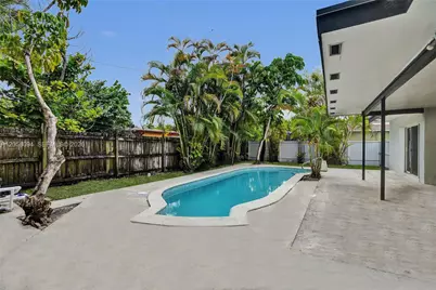 20 NE 210th St, Miami Gardens, FL 33179 - Photo 27