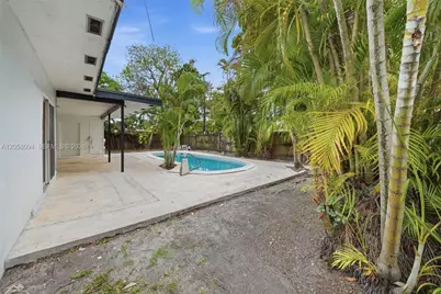 20 NE 210th St, Miami Gardens, FL 33179 - Photo 19