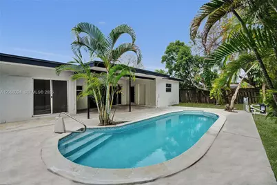 20 NE 210th St, Miami Gardens, FL 33179 - Photo 29