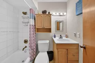 8514 SW 209th Ln, Cutler Bay, FL 33189 - Photo 23