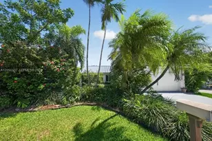 8514 SW 209th Ln, Cutler Bay, FL 33189 - Photo 3