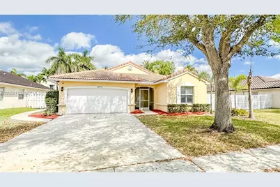 18795 NW 24th Ct #18795, Pembroke Pines, FL 33029 - Photo 1