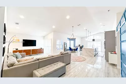 18795 NW 24th Ct #18795, Pembroke Pines, FL 33029 - Photo 9