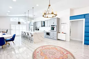 18795 NW 24th Ct, Pembroke Pines, FL 33029 - Photo 3
