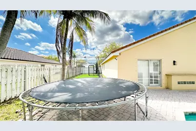 18795 NW 24th Ct #18795, Pembroke Pines, FL 33029 - Photo 19