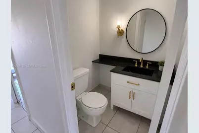932 W 80th Pl #0, Hialeah, FL 33014 - Photo 15