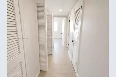 932 W 80th Pl #0, Hialeah, FL 33014 - Photo 11