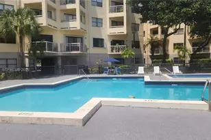 8290 Lake Dr, Doral, FL 33166 - Photo 25
