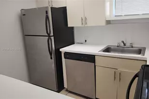 8290 Lake Dr, Doral, FL 33166 - Photo 3